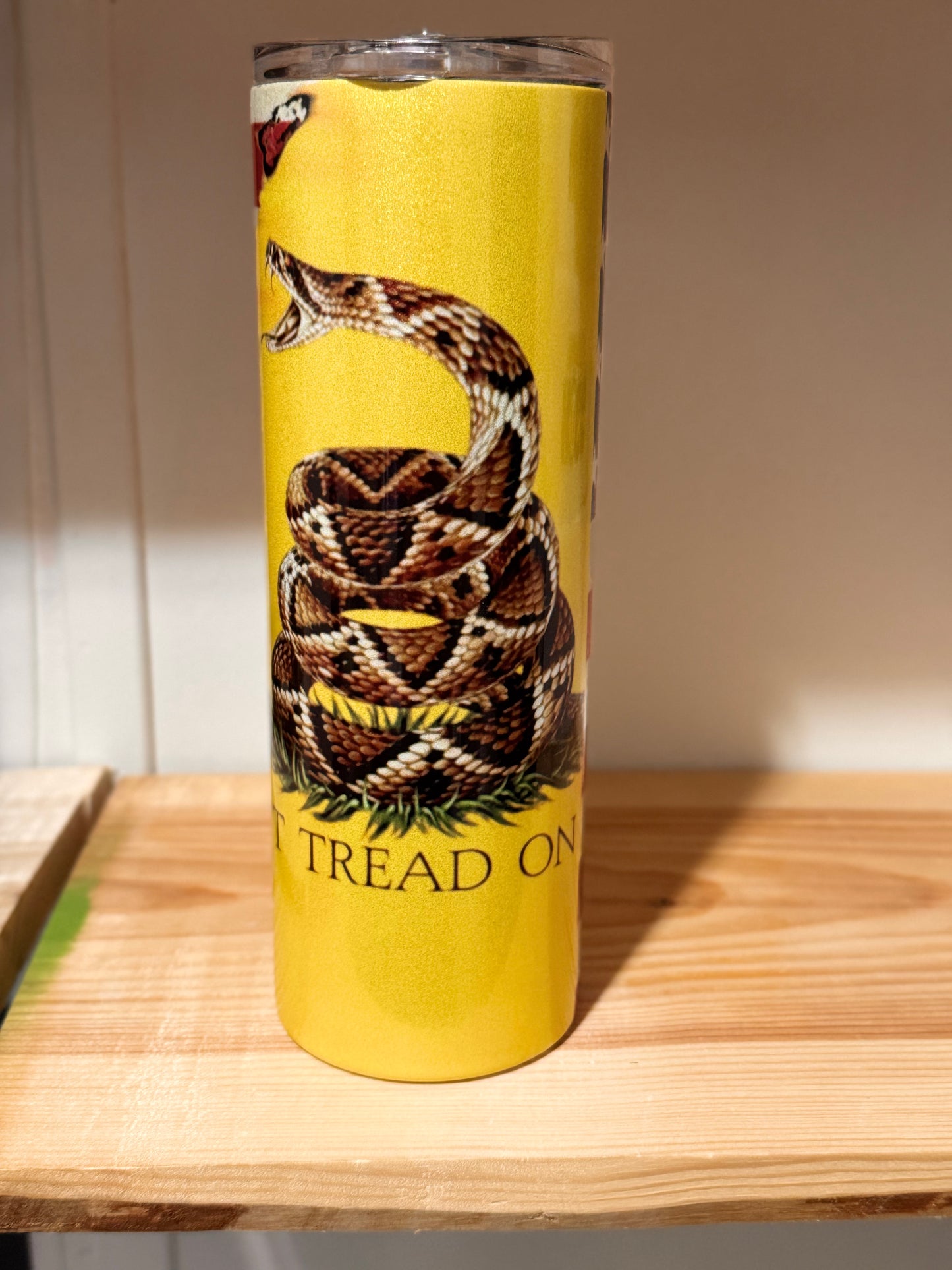 20oz Distress Flag / Don’t Tread on Me Tumbler