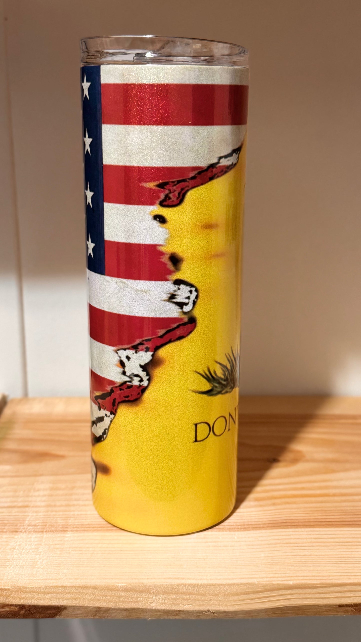 20oz Distress Flag / Don’t Tread on Me Tumbler